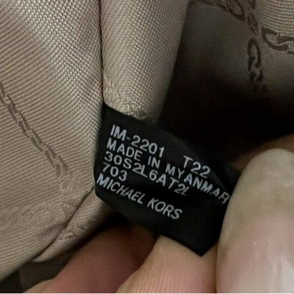 Michael Kors Marilyn Satchel Leather Tote - Picture 11 of 11